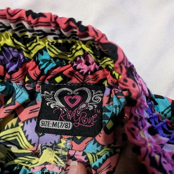 ✨2/$12 Girls Funky Shorts - Picture 4 of 4